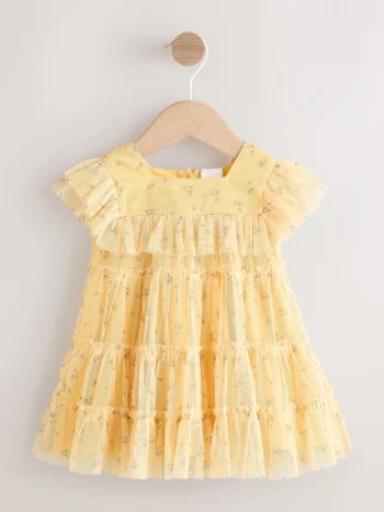 Yellow puffy dresses